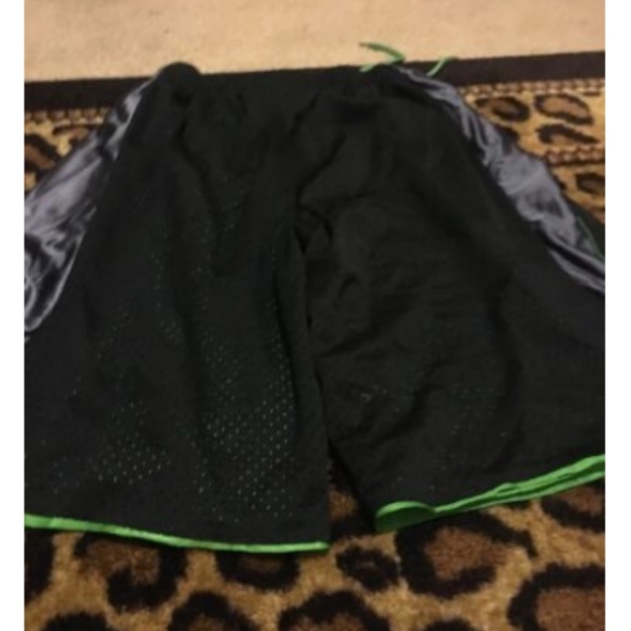 U.T. Sports Men's Athletic Shorts Sz M - Picture 4 of 4